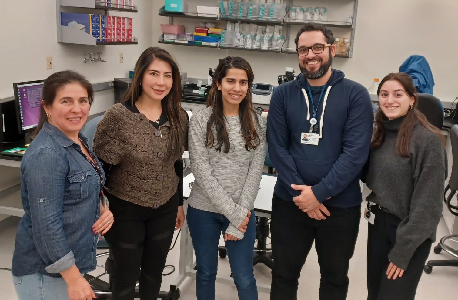 Tycko Lab Members Group Photo